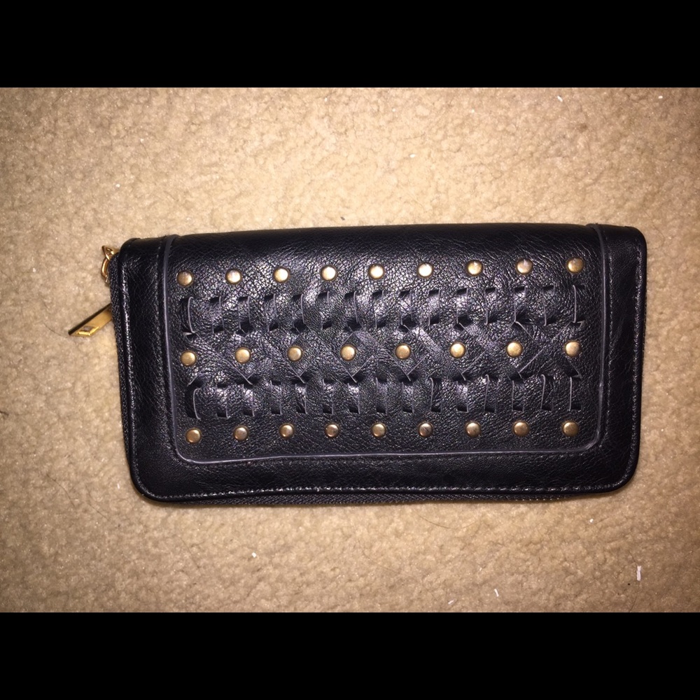 Under One Sky Wallet